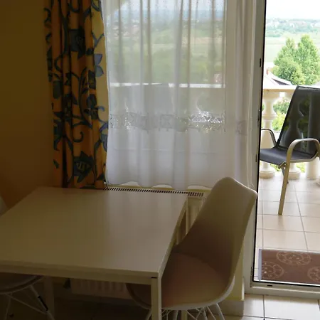 Heviz -alsopahok Villa-erika Apartament *